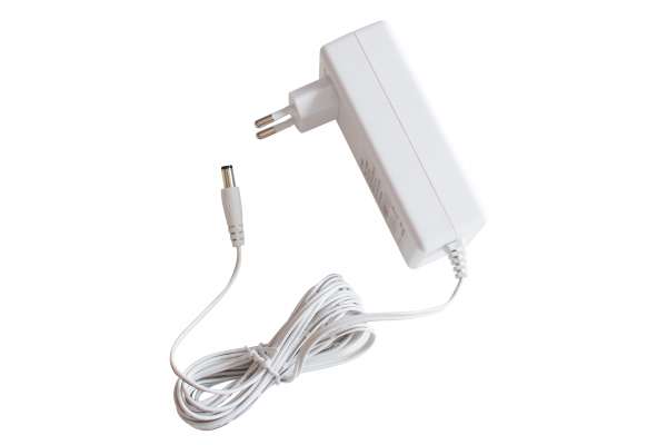 12V 36W DC Stecker-Netzteil weiß für LED-Strips 3A stabilisiert Strip Trafo LED-Stromversorgung